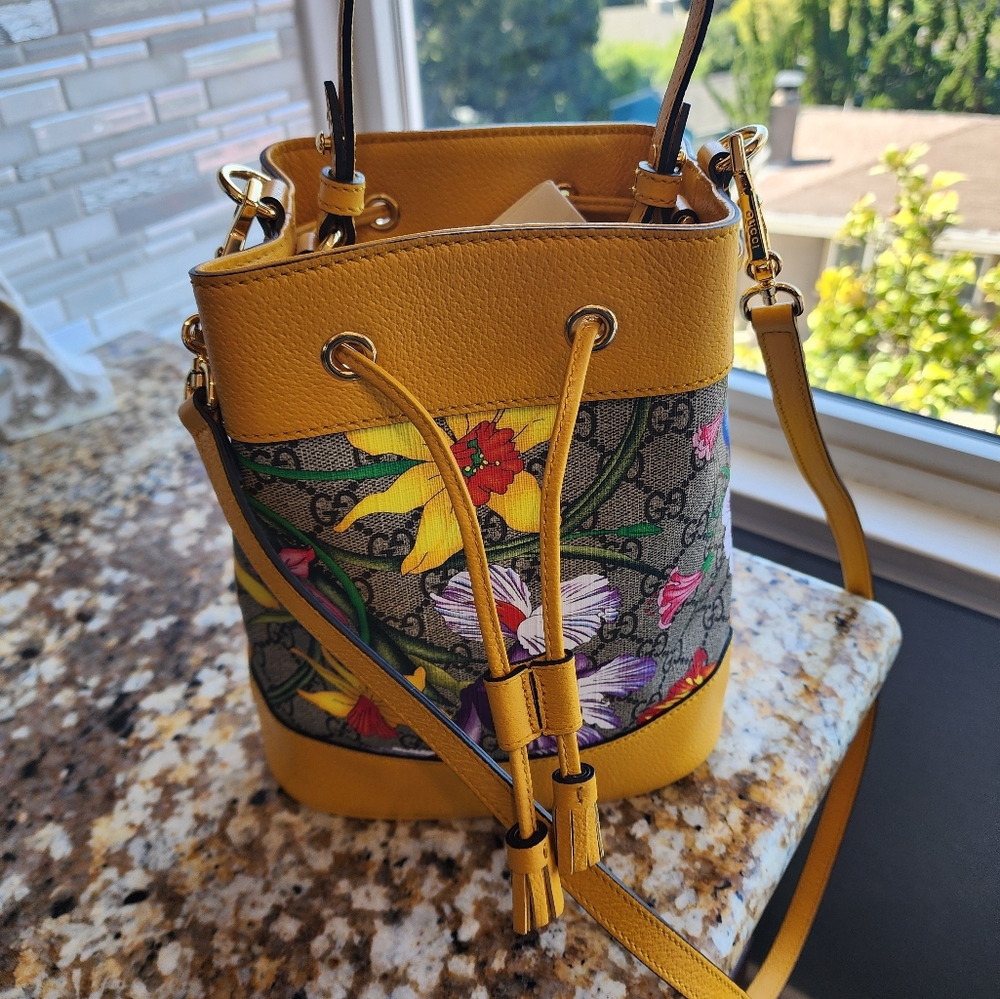 🌼 GUCCI 🌼Ophidia Flora Small GG Canvas Bucket Bag Yellow - Picture 7 of 13